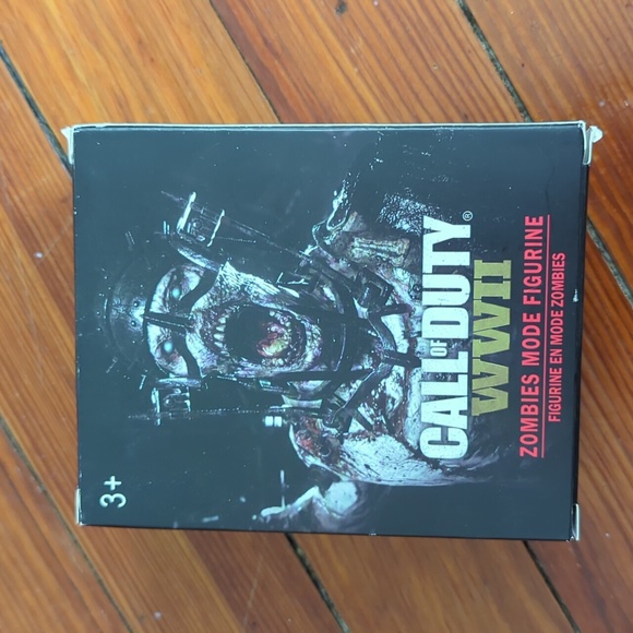 Call of Duty WWII Zombies Mode Figurine - Picture 2 of 4
